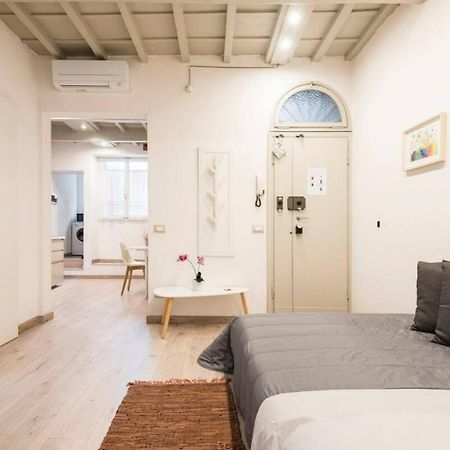 Cozy Apartment Near Ponte Vecchio ฟลอเรนซ์ ภายนอก รูปภาพ