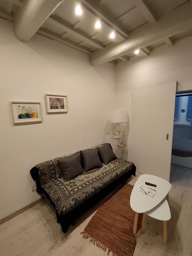 Cozy Apartment Near Ponte Vecchio ฟลอเรนซ์ ภายนอก รูปภาพ