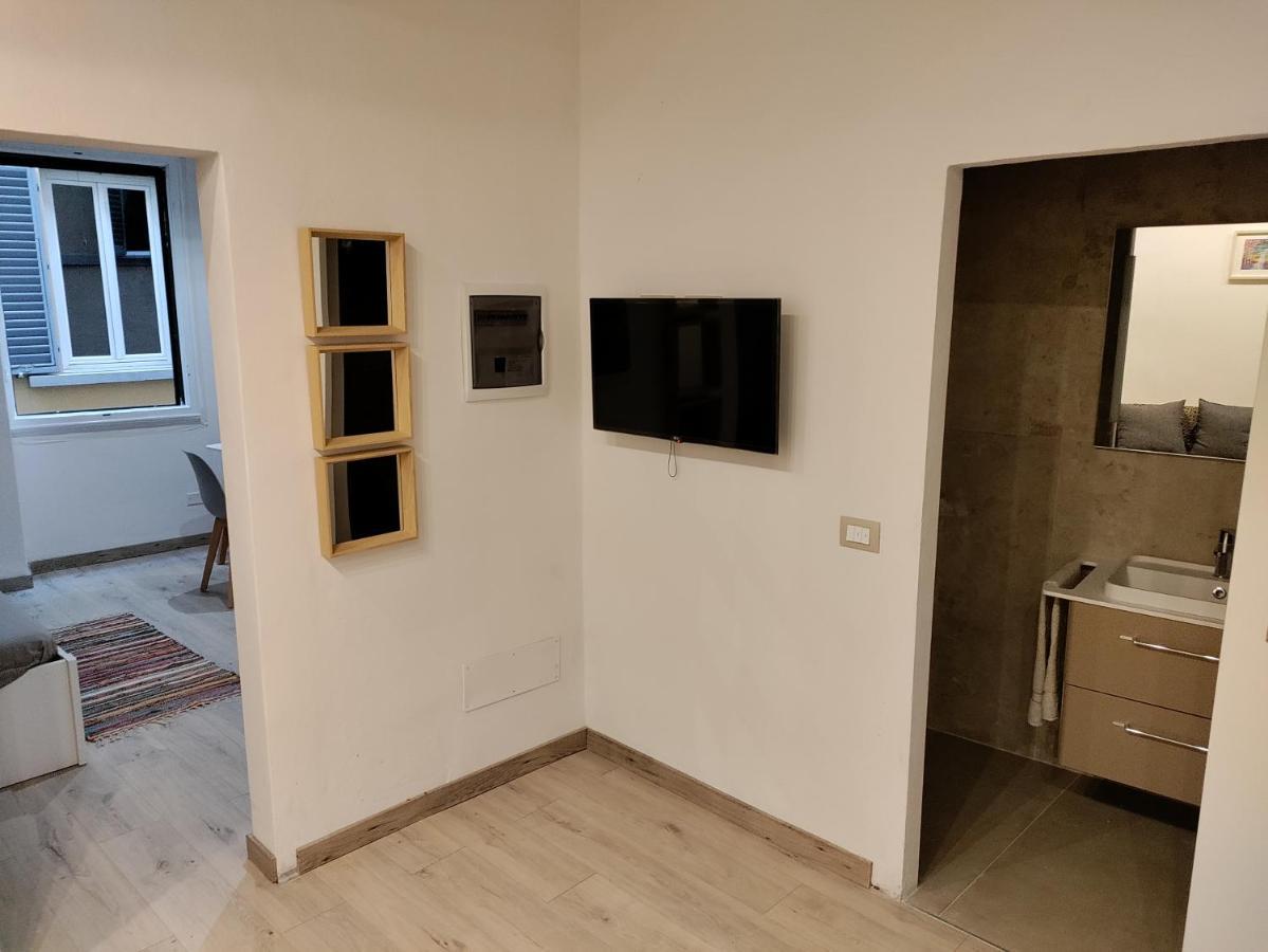 Cozy Apartment Near Ponte Vecchio ฟลอเรนซ์ ภายนอก รูปภาพ