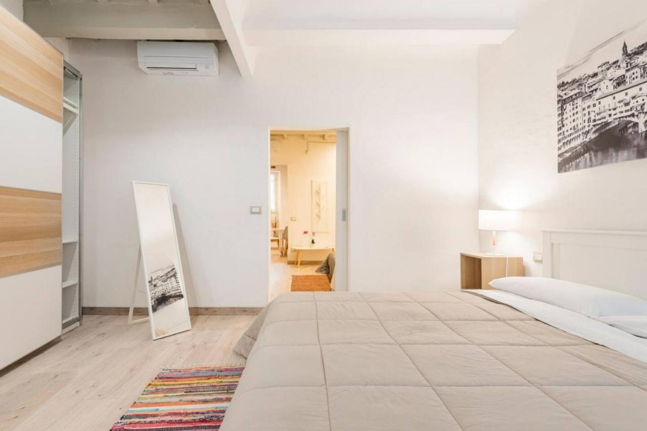 Cozy Apartment Near Ponte Vecchio ฟลอเรนซ์ ภายนอก รูปภาพ